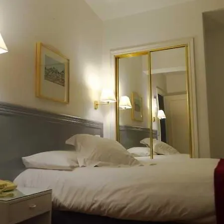 Hotel Plaza Vigo