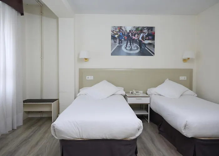 Plaza Ξενοδοχείο 2*