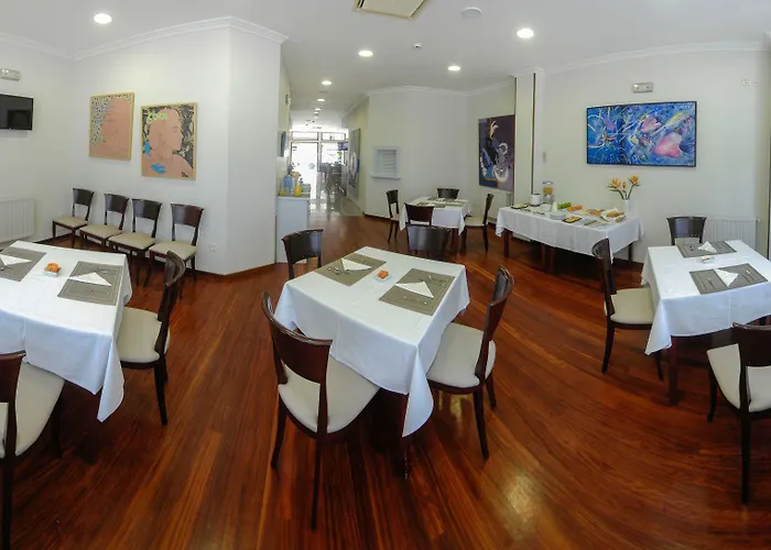 Plaza Ξενοδοχείο 2*