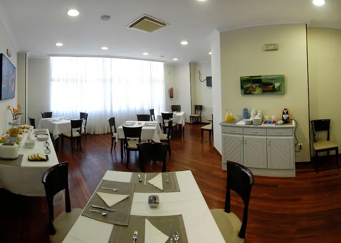 Plaza Ξενοδοχείο 2*