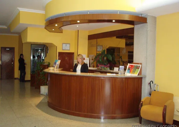 Plaza Ξενοδοχείο Βίγκο